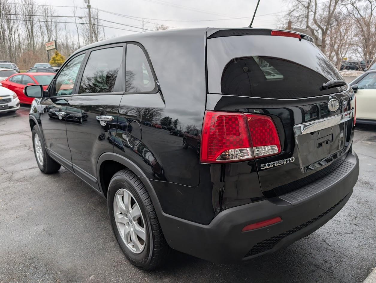 Kia Sorento LX 2WD 2013