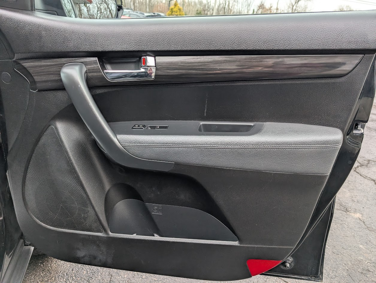 Kia Sorento LX 2WD 2013