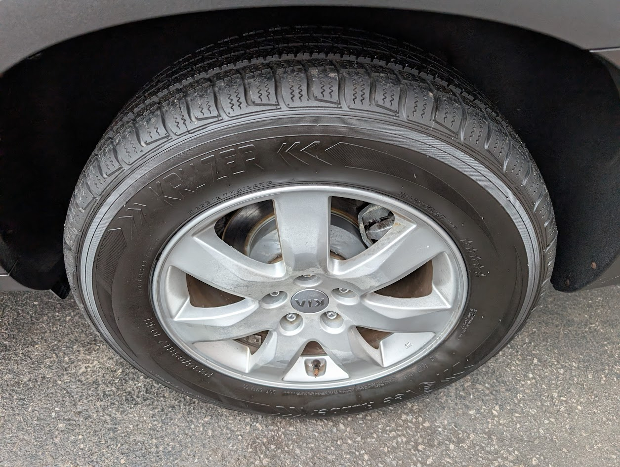 Kia Sorento LX 2WD 2013