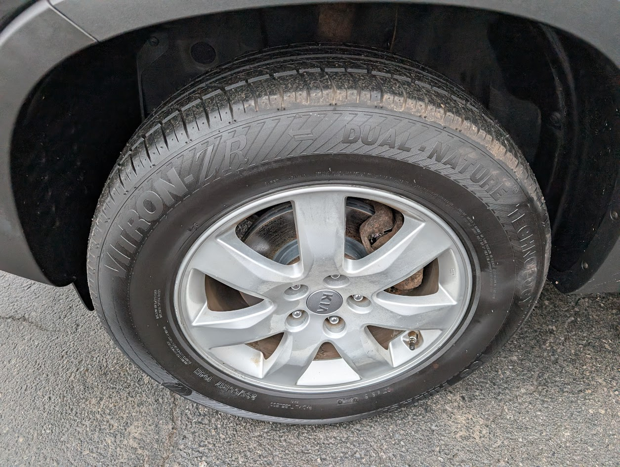 Kia Sorento LX 2WD 2013