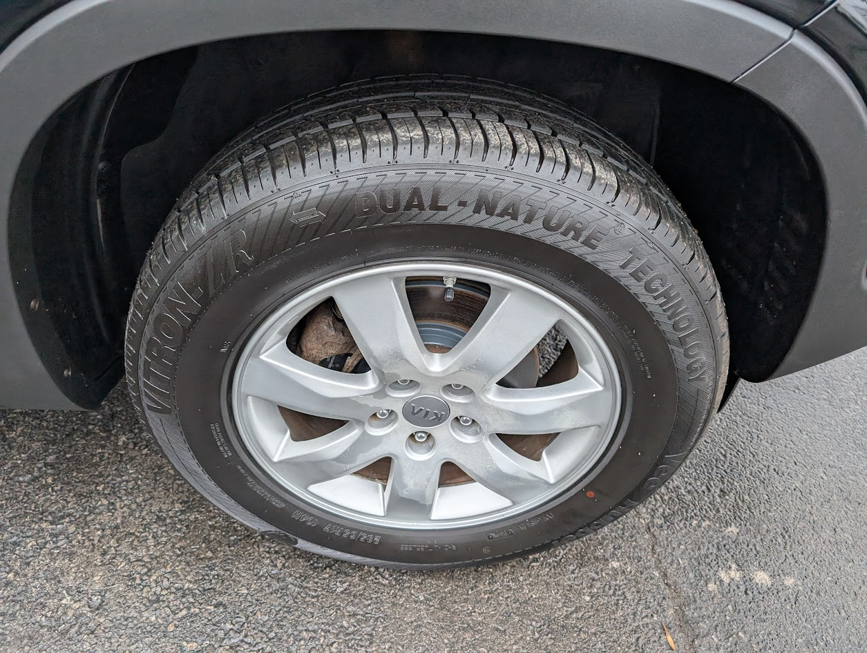 Kia Sorento LX 2WD 2013