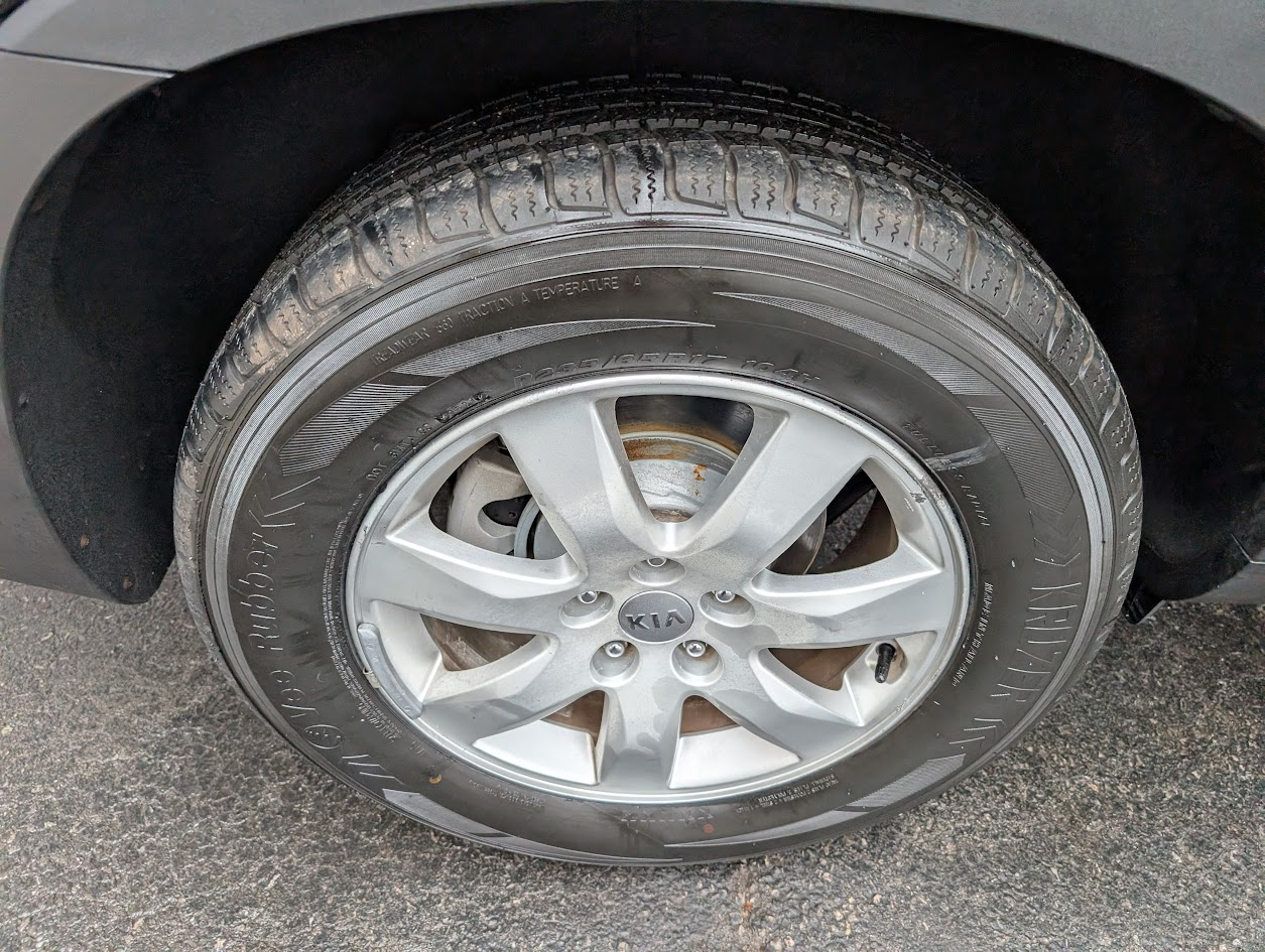 Kia Sorento LX 2WD 2013