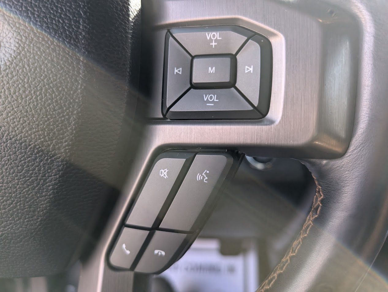 Ford F-150 Limited 4WD SuperCrew 5.5' Box 2016