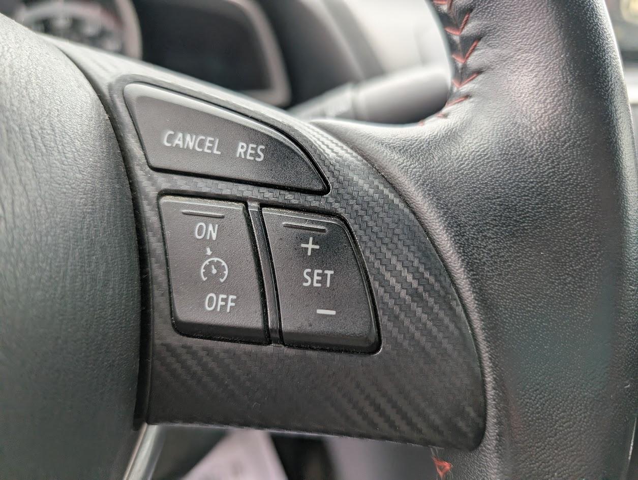 Mazda MAZDA3 I Grand Touring AT 4-Door 2015