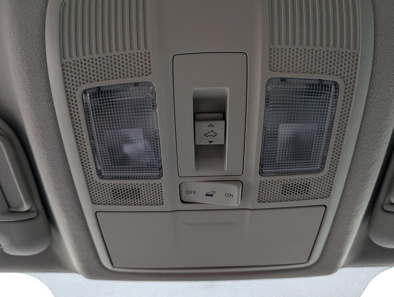 Mazda MAZDA3 I Grand Touring AT 4-Door 2015