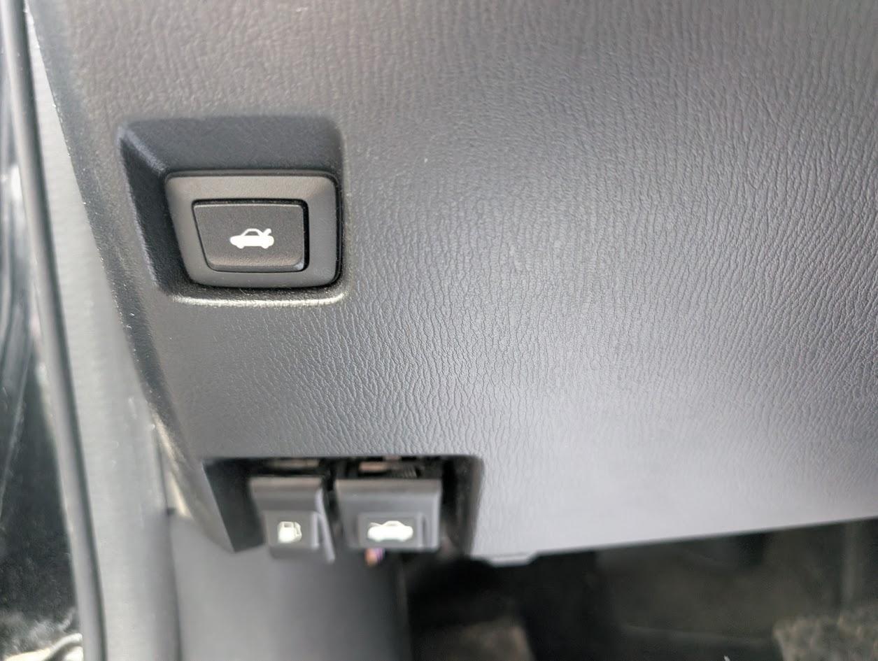 Mazda MAZDA3 I Grand Touring AT 4-Door 2015