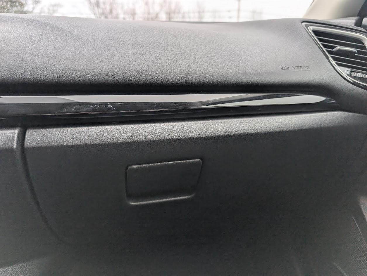 Mazda MAZDA3 I Grand Touring AT 4-Door 2015