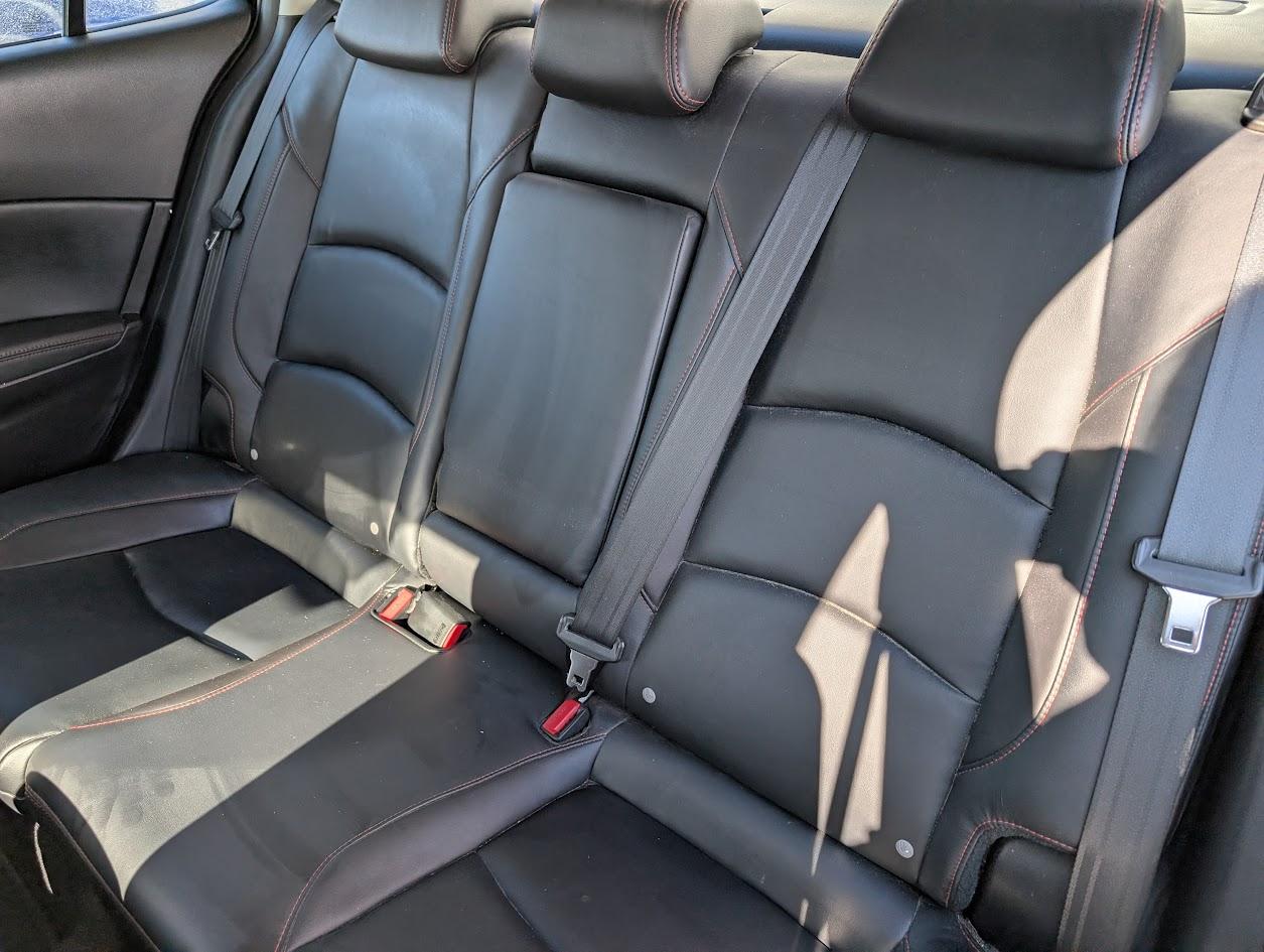 Mazda MAZDA3 I Grand Touring AT 4-Door 2015