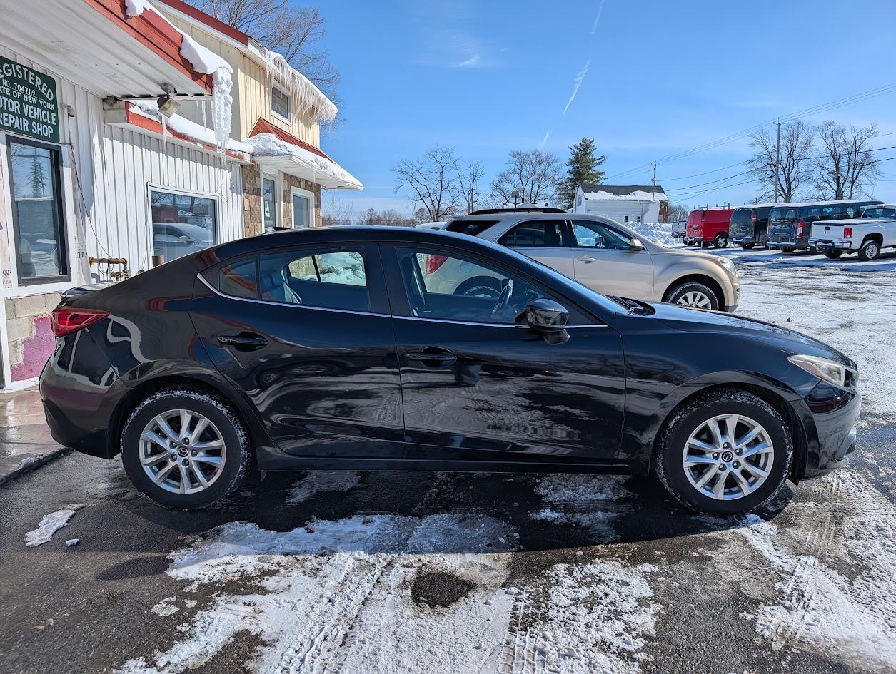 Mazda MAZDA3 I Grand Touring AT 4-Door 2015