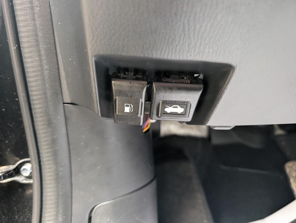 Mazda MAZDA3 i Sport MT 5-Door 2015