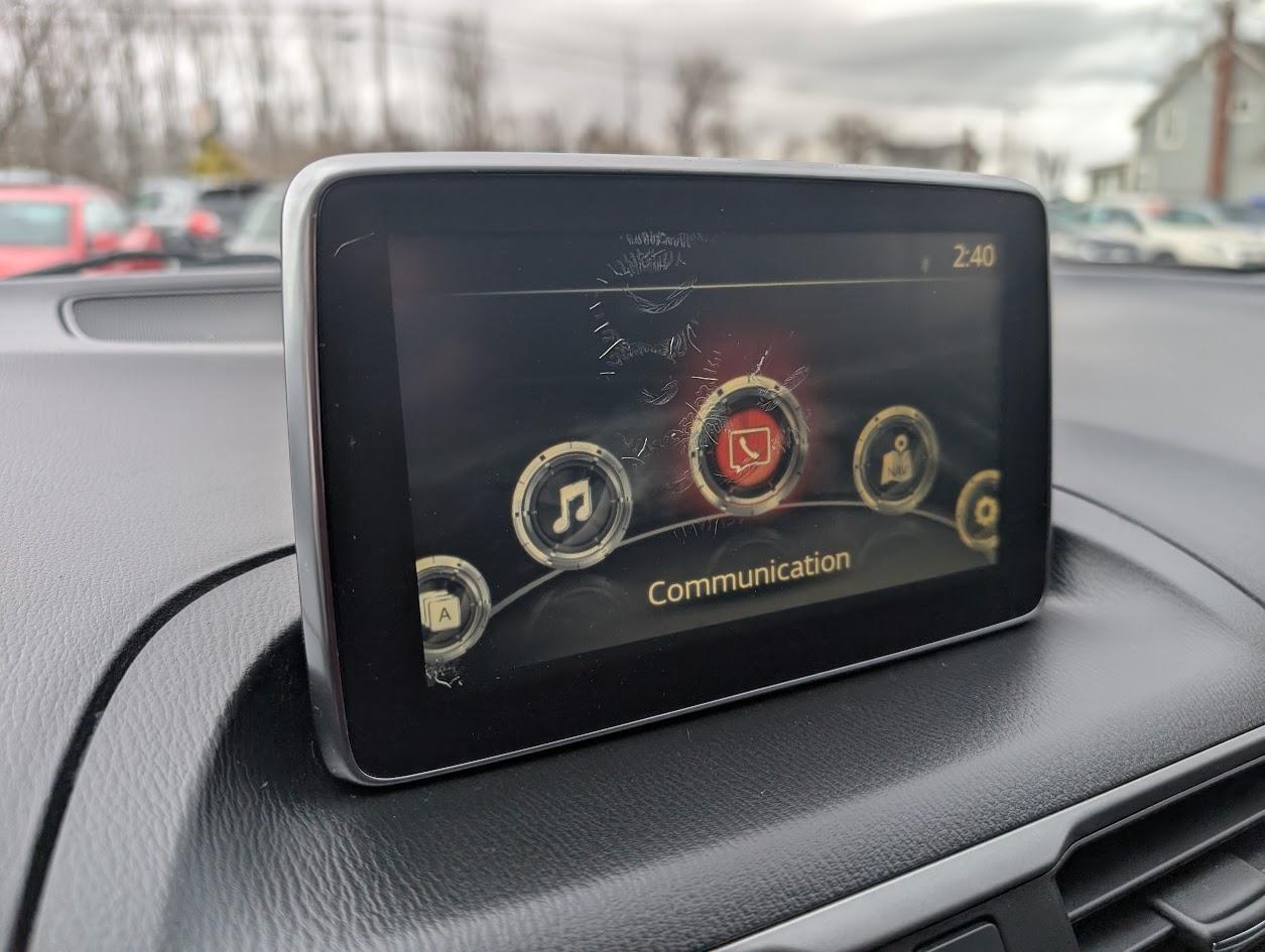 Mazda MAZDA3 i Sport MT 5-Door 2015