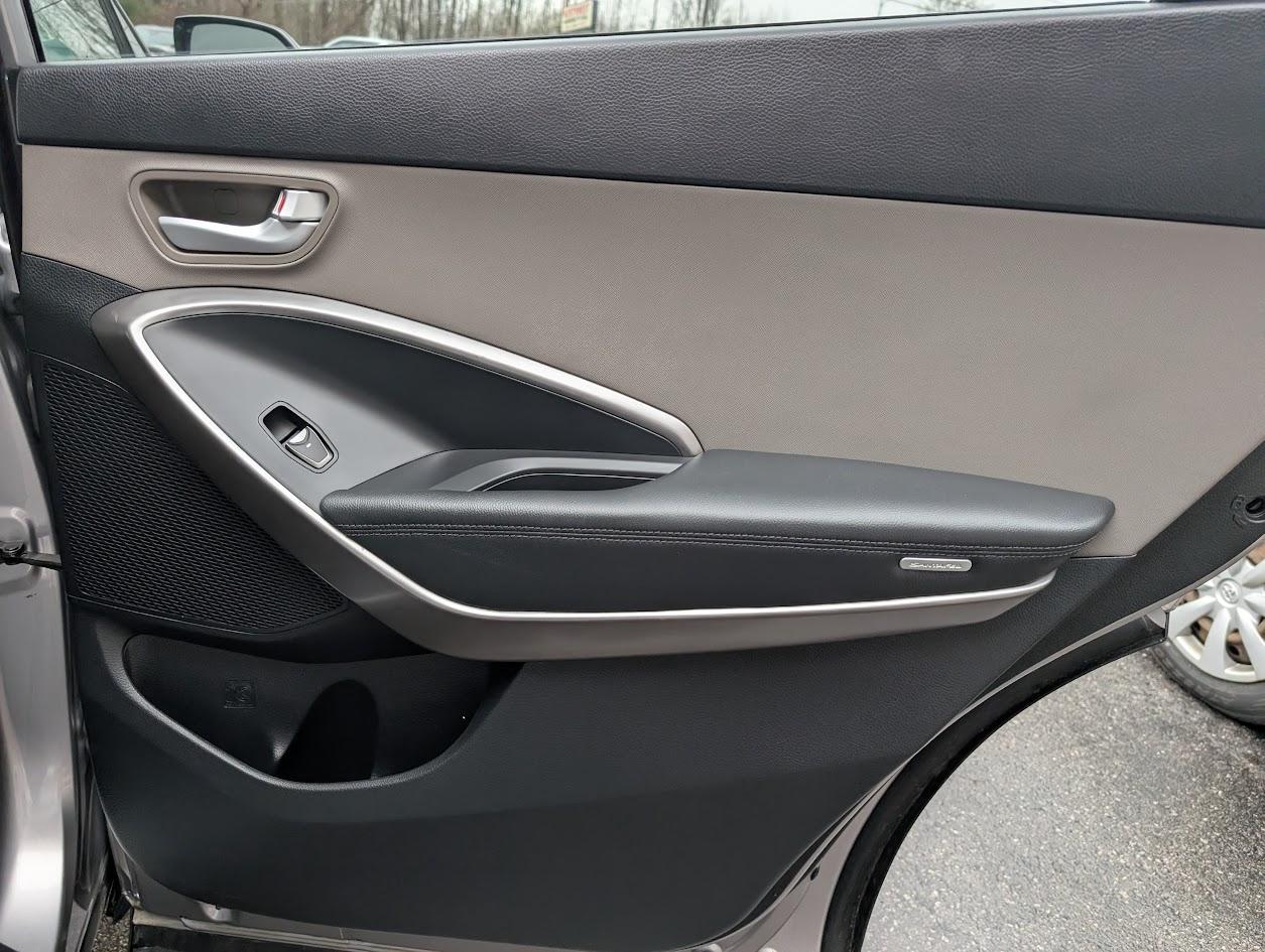 Hyundai Santa Fe SE AWD 2017