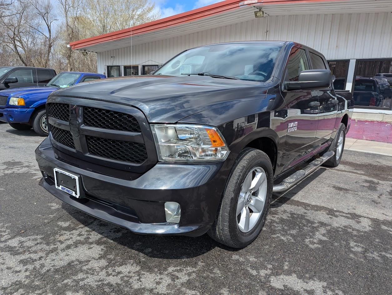 RAM 1500 Tradesman/Express Crew Cab SWB 2WD 2014