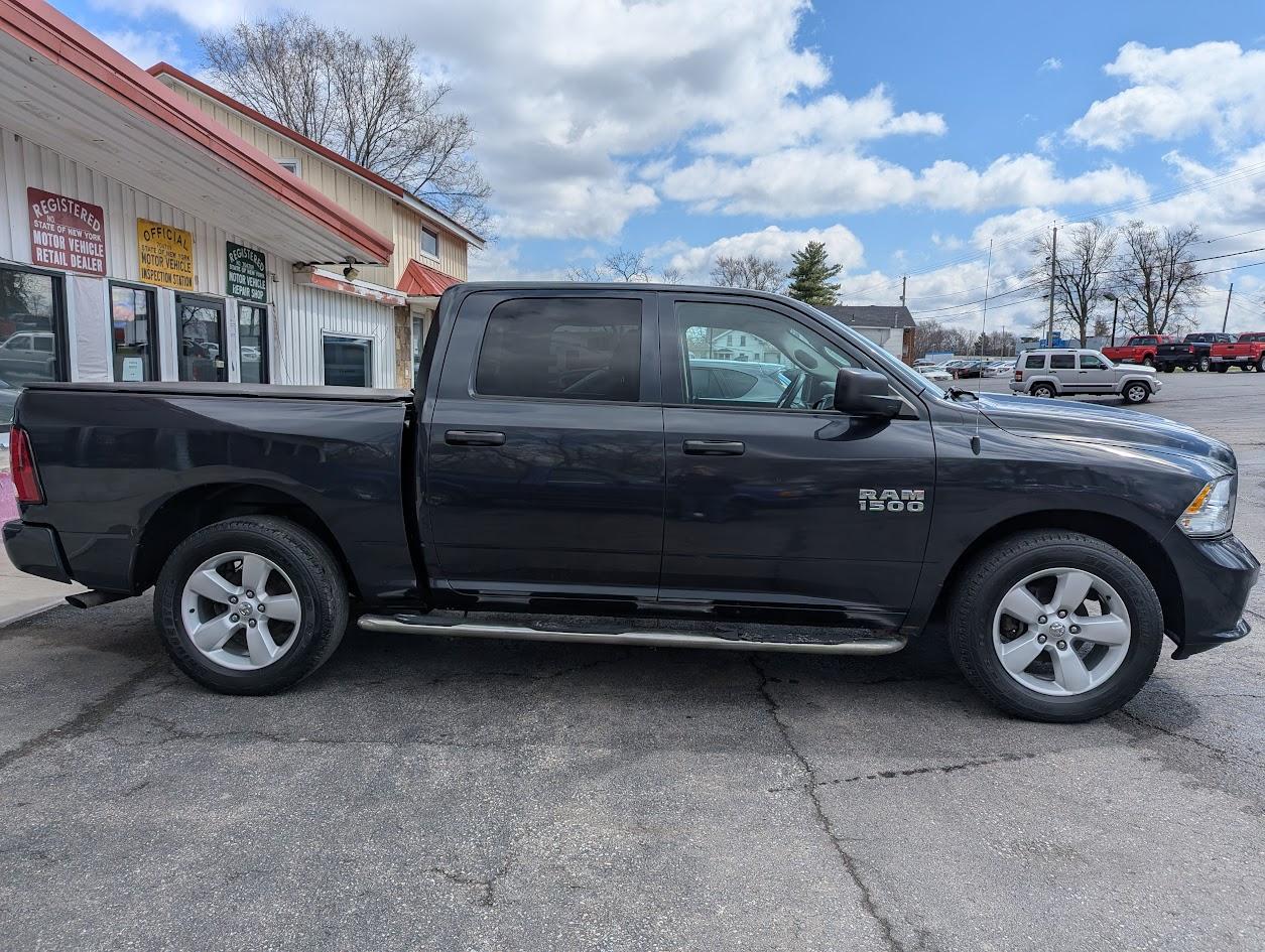 RAM 1500 Tradesman/Express Crew Cab SWB 2WD 2014