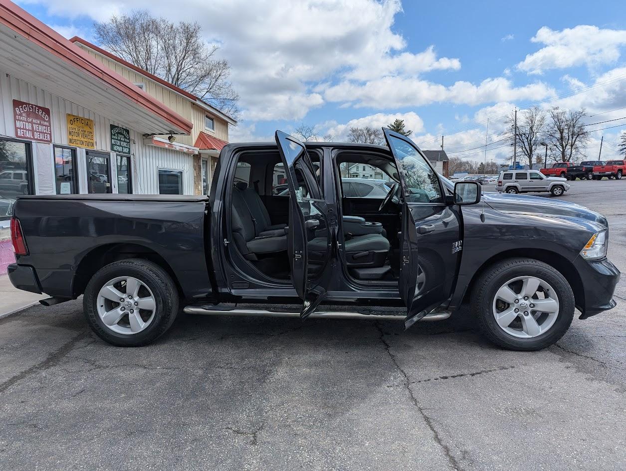 RAM 1500 Tradesman/Express Crew Cab SWB 2WD 2014
