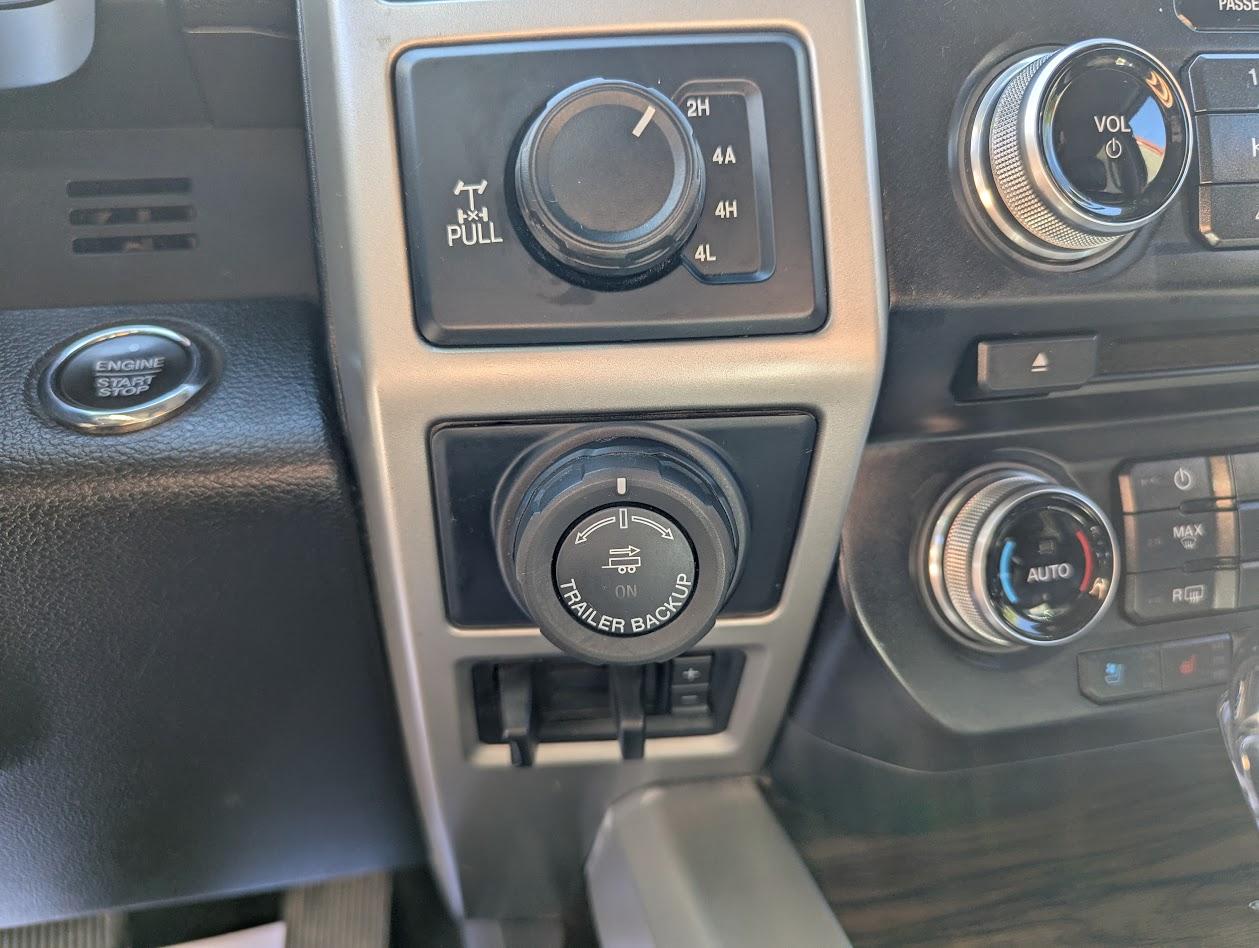 Ford F-150 Lariat SuperCrew 5.5-ft. Bed 4WD 2018