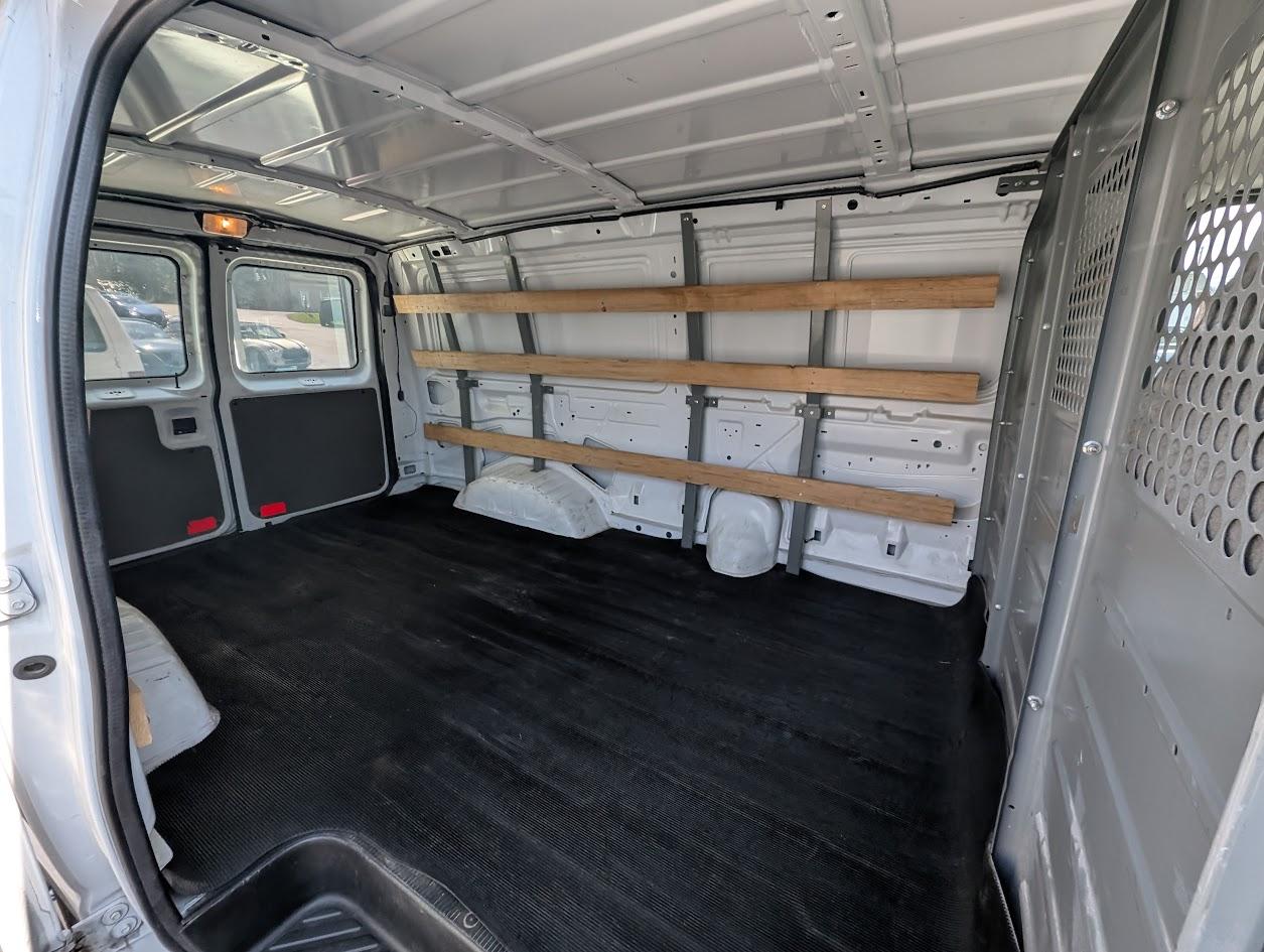 Ford Econoline E-250 2014