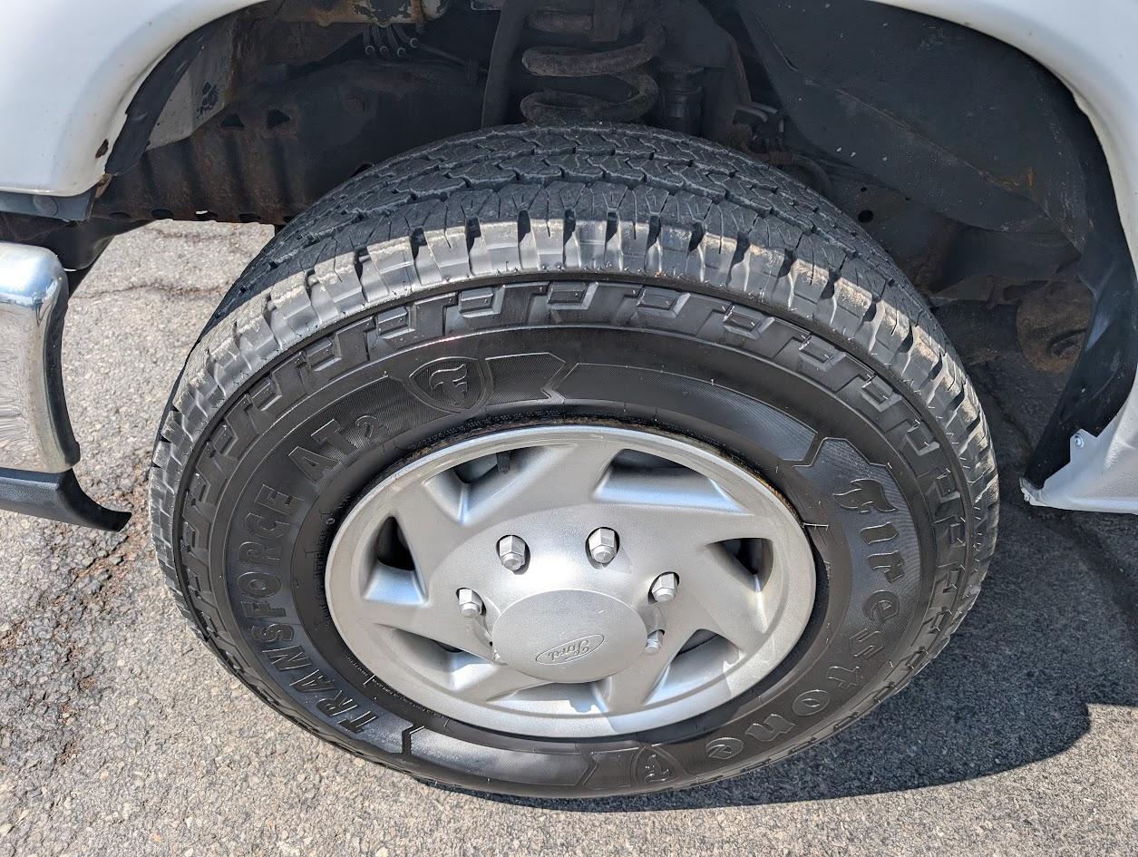 Ford Econoline E-250 2014