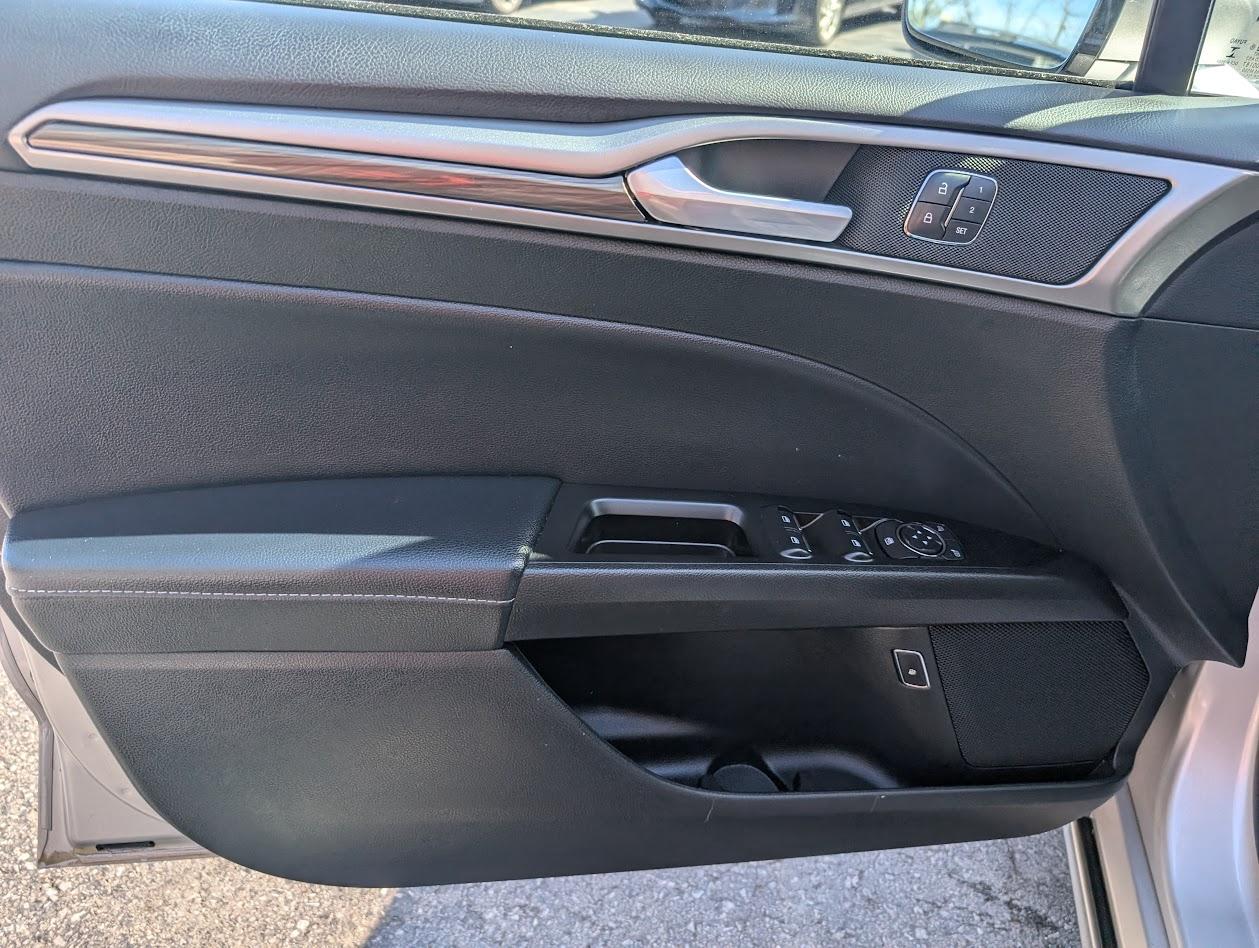 Ford Fusion Energi SE 2017