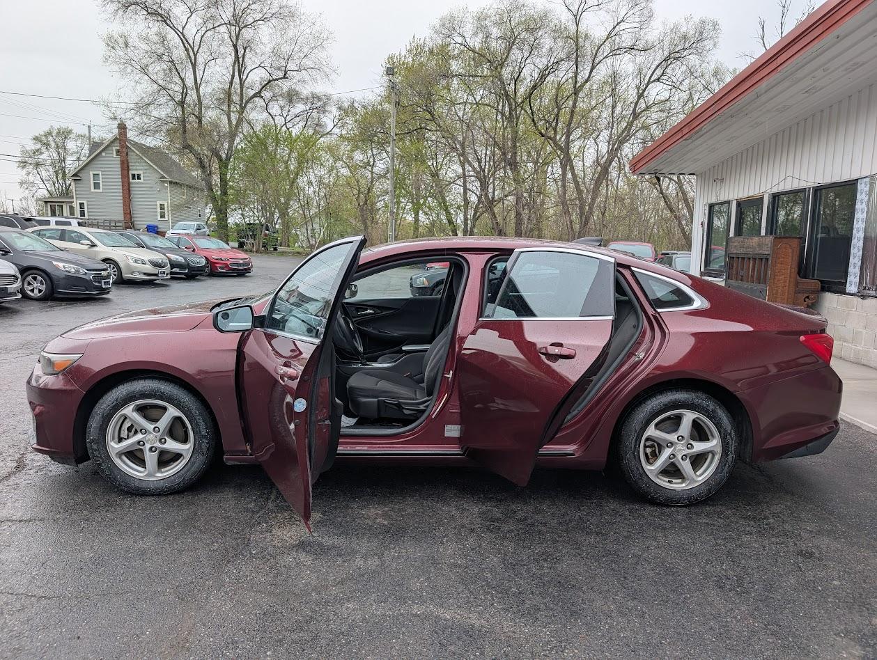 Chevrolet Malibu LS 2016