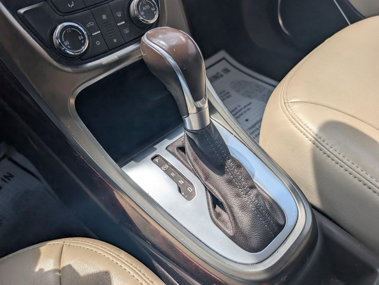 Buick Verano Base 2014