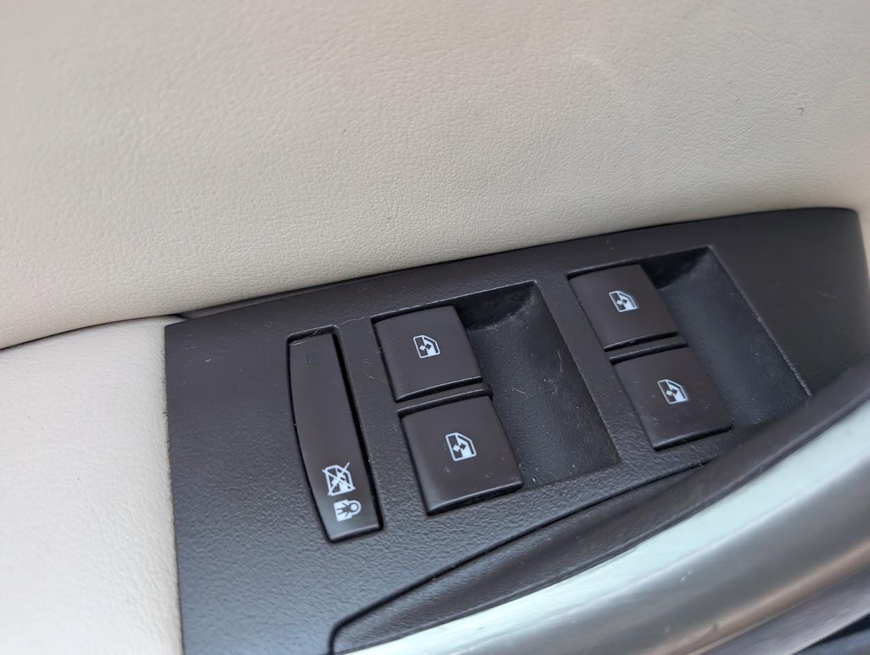 Buick Verano Base 2014