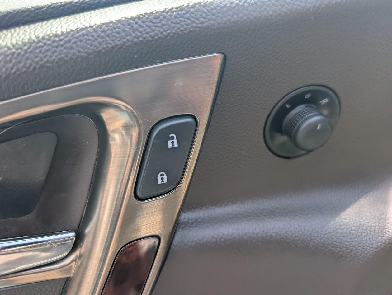Buick Verano Base 2014