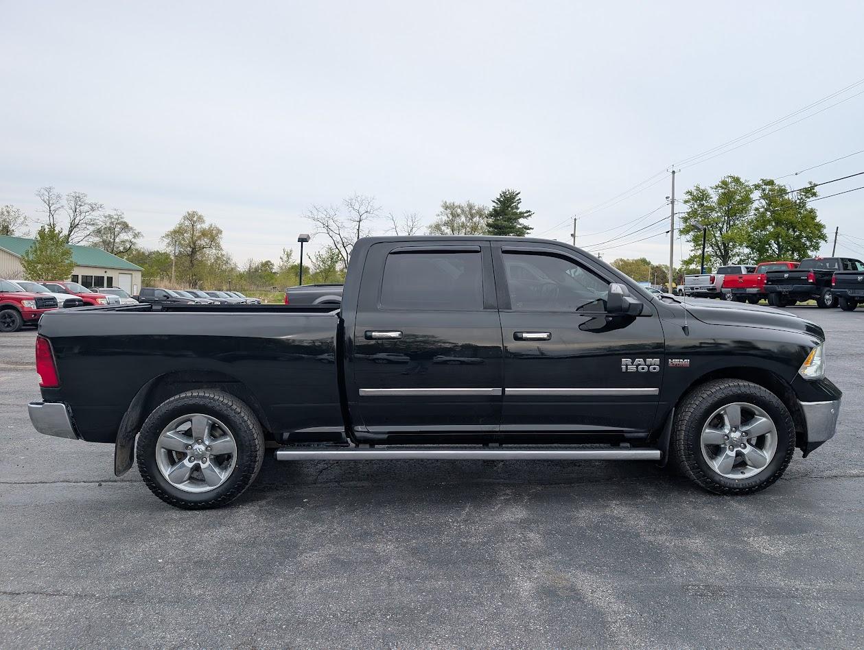RAM 1500 Big Horn Crew Cab LWB 4WD 2016