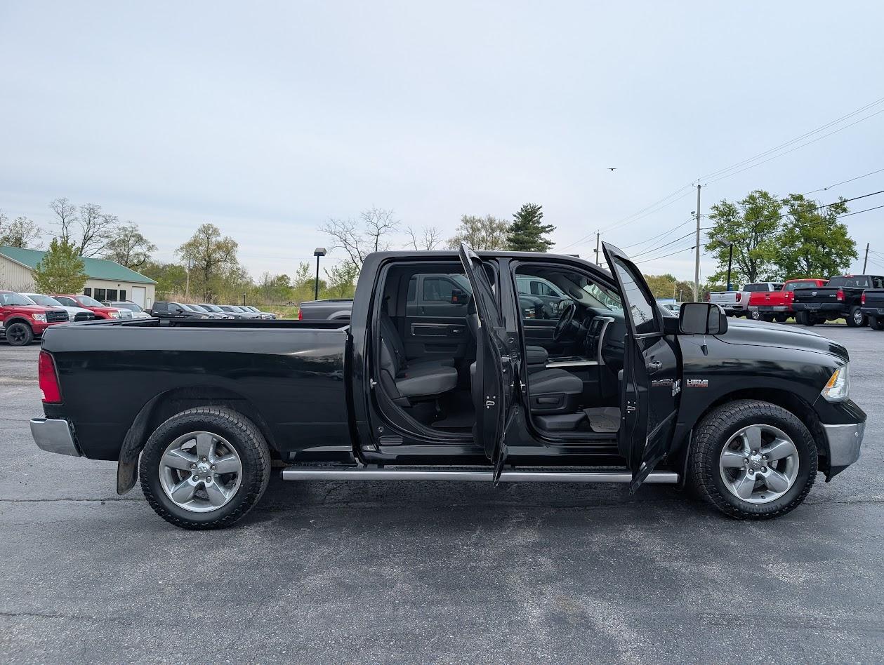 RAM 1500 Big Horn Crew Cab LWB 4WD 2016