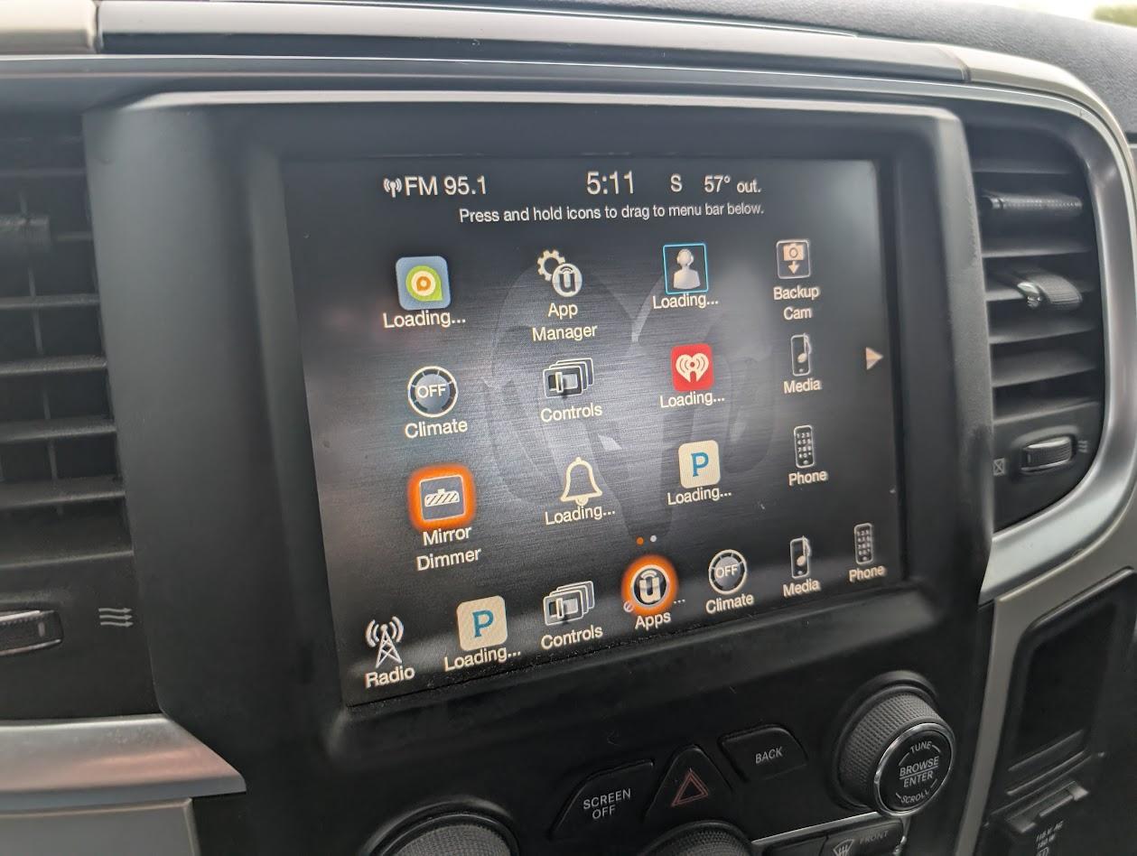RAM 1500 Big Horn Crew Cab LWB 4WD 2016