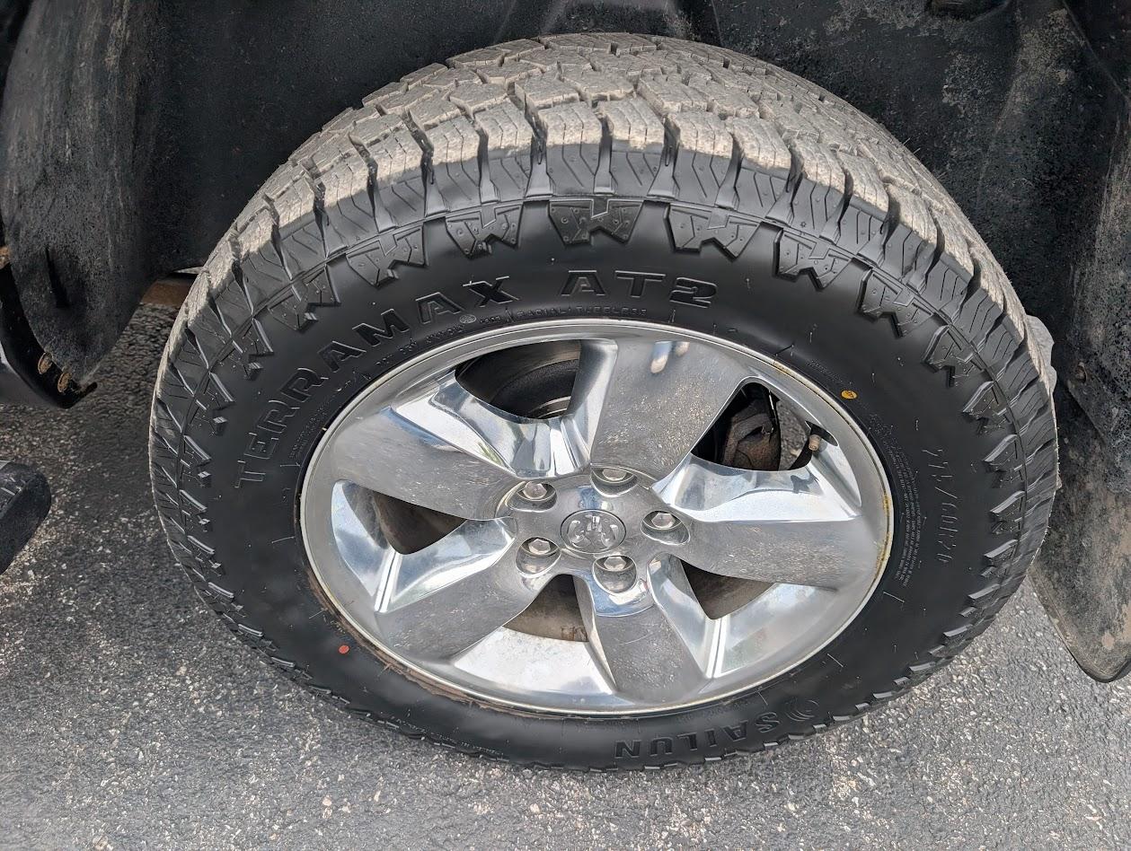 RAM 1500 Big Horn Crew Cab LWB 4WD 2016