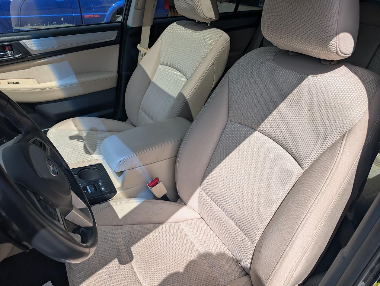 Subaru Outback 2.5i Premium 2015