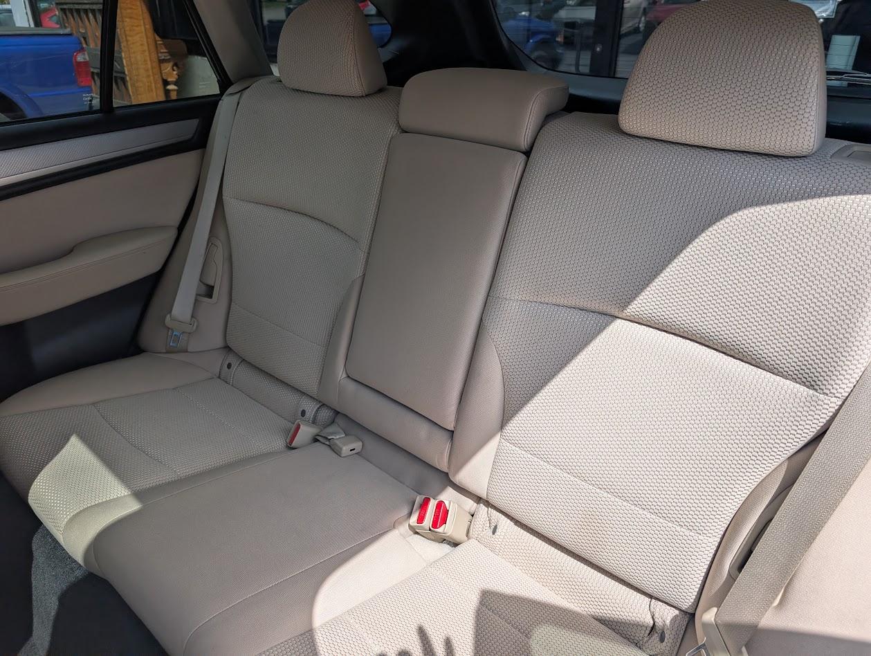 Subaru Outback 2.5i Premium 2015