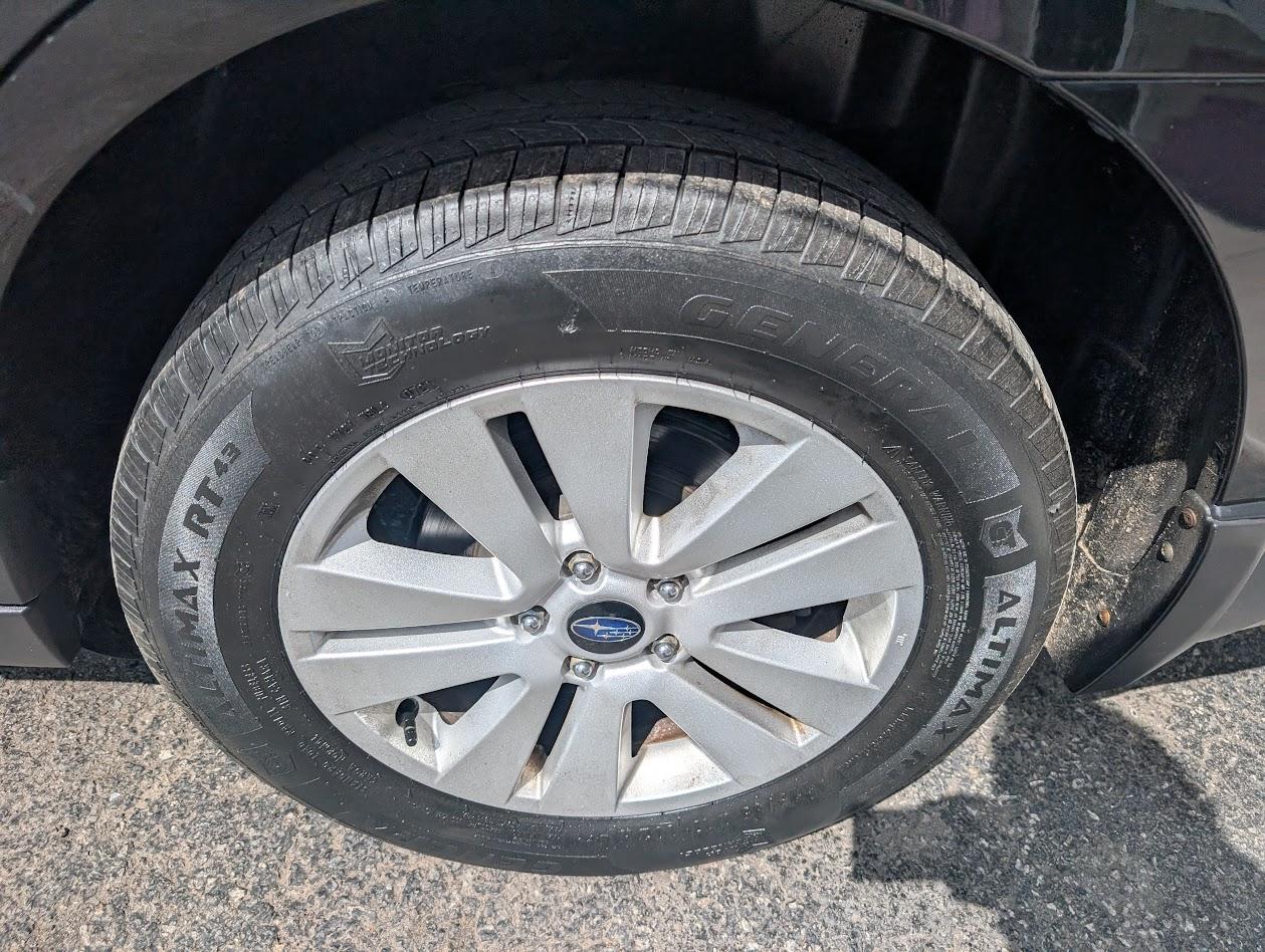 Subaru Outback 2.5i Premium 2015