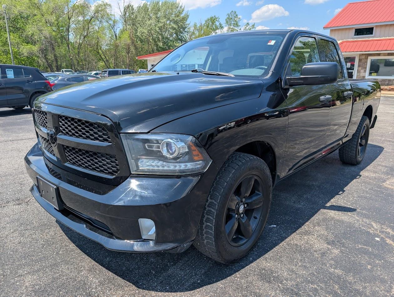 RAM 1500 Tradesman Quad Cab 4WD 2014