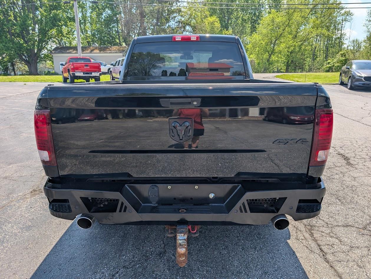 RAM 1500 Tradesman Quad Cab 4WD 2014