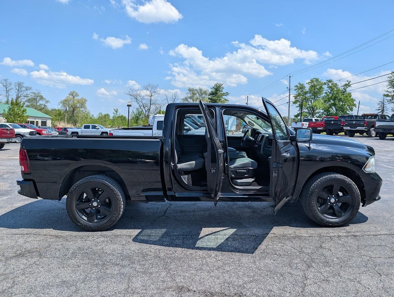 RAM 1500 Tradesman Quad Cab 4WD 2014