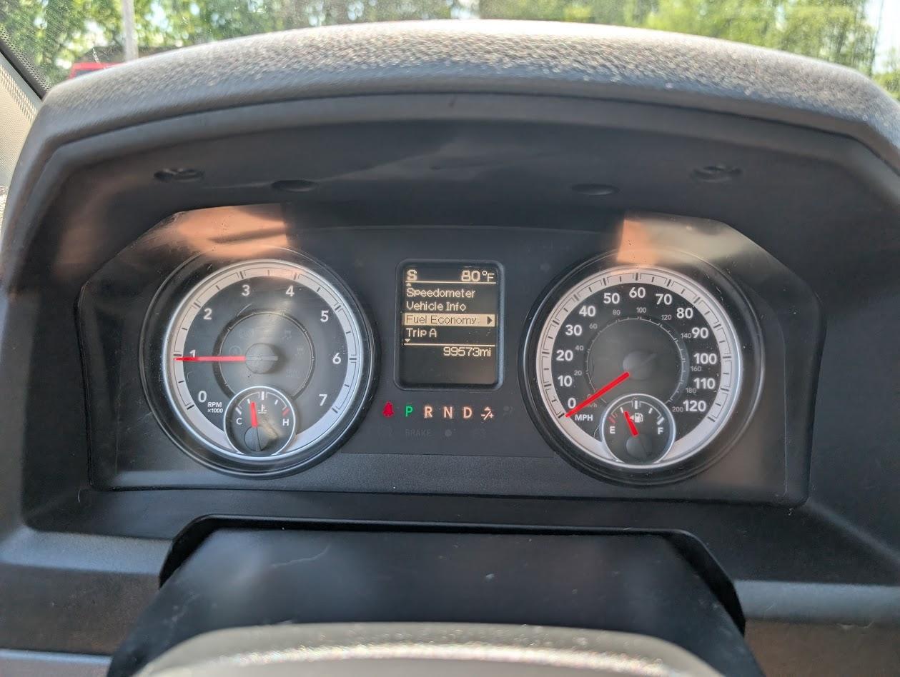 RAM 1500 Tradesman Quad Cab 4WD 2014