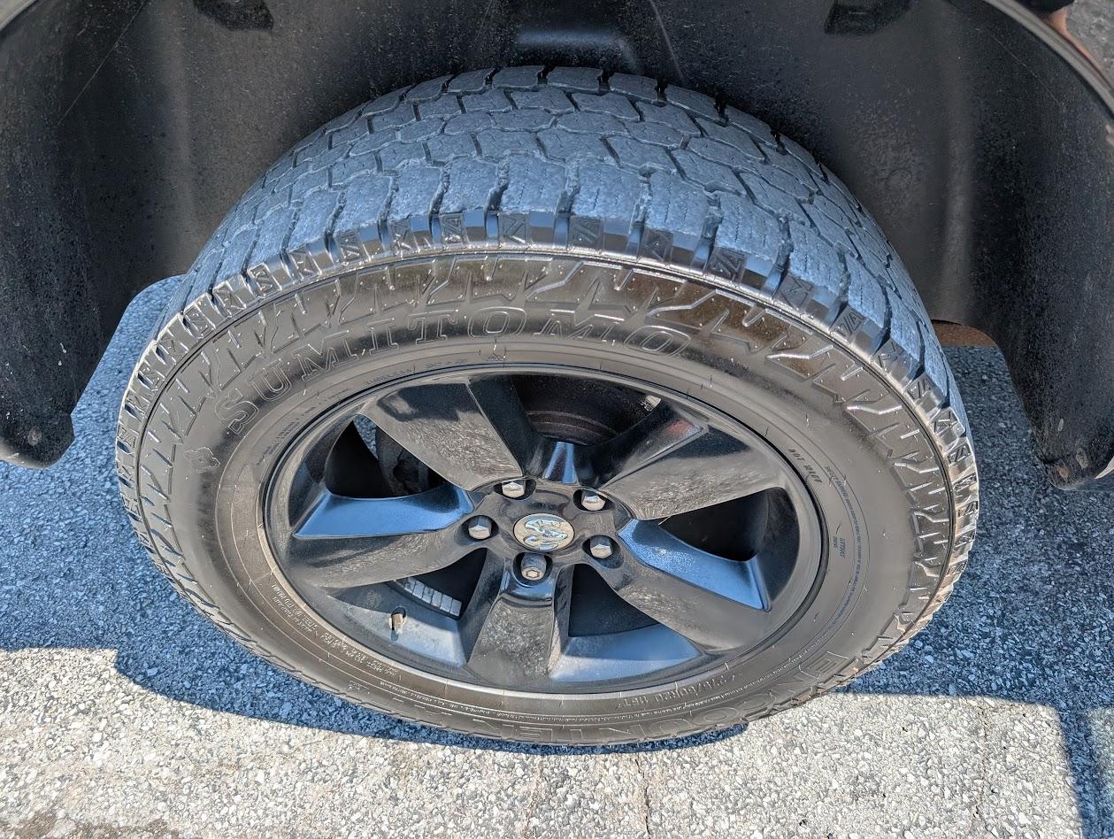 RAM 1500 Tradesman Quad Cab 4WD 2014