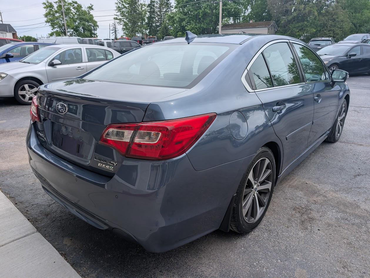 Subaru Legacy 2.5i Limited 2017