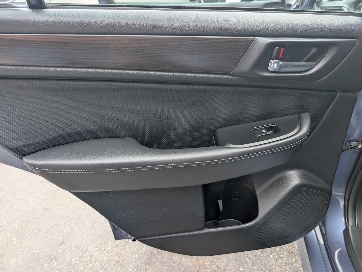 Subaru Legacy 2.5i Limited 2017