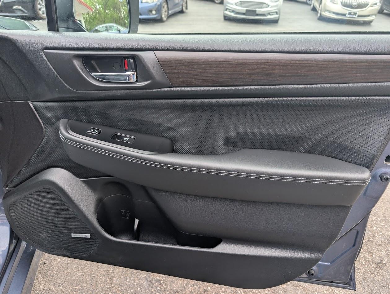 Subaru Legacy 2.5i Limited 2017