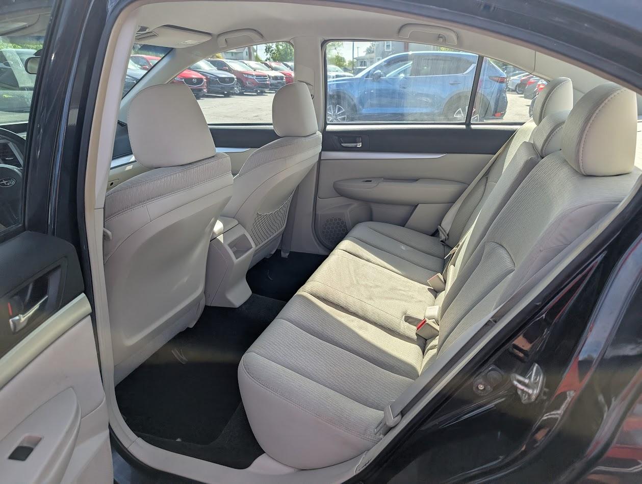Subaru Legacy 2.5i 2012