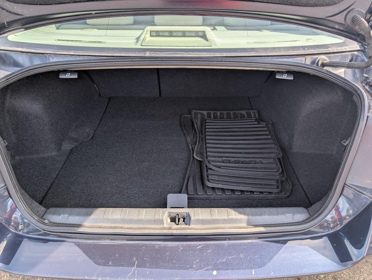 Subaru Legacy 2.5i 2012