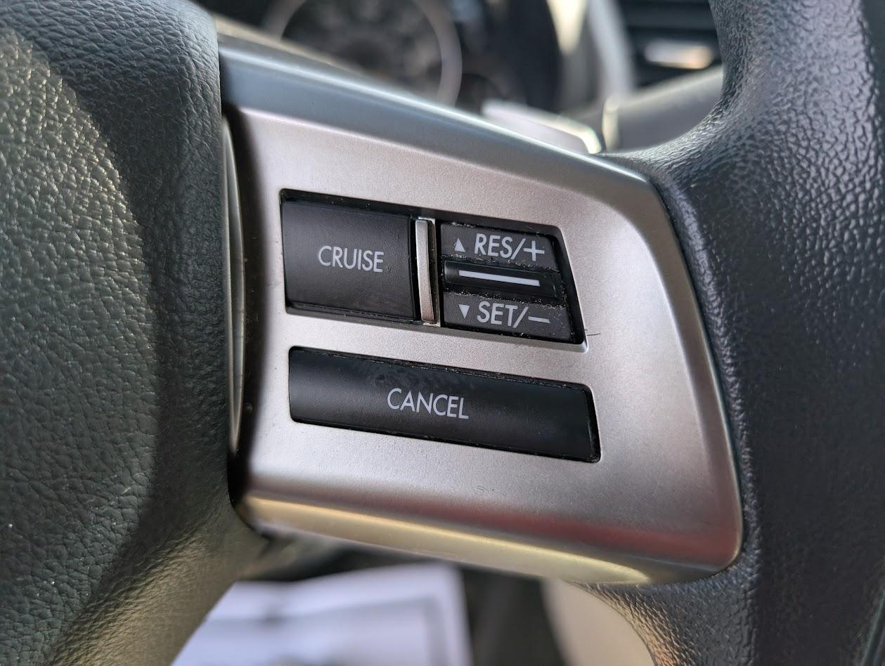Subaru Legacy 2.5i 2012