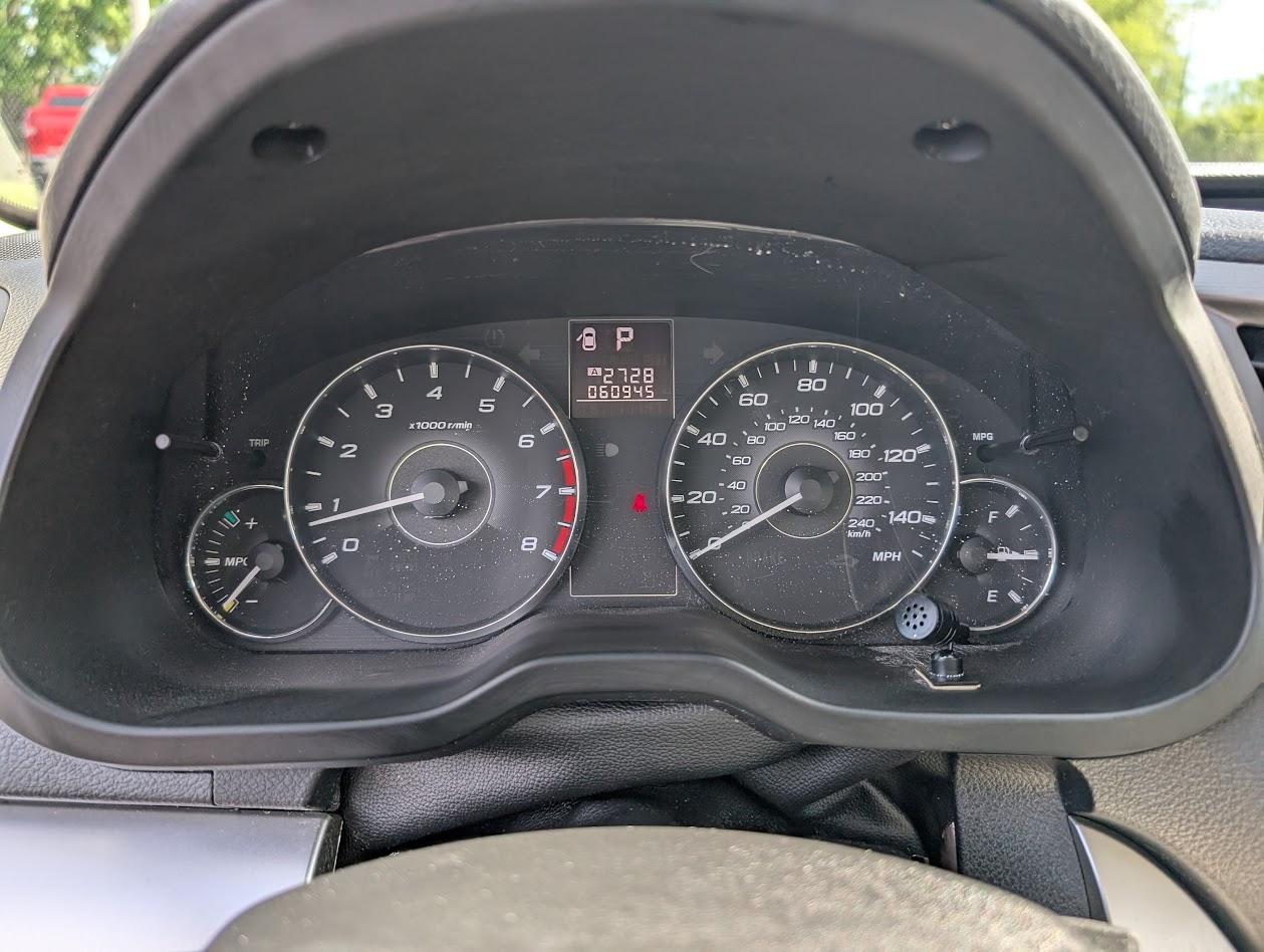 Subaru Legacy 2.5i 2012