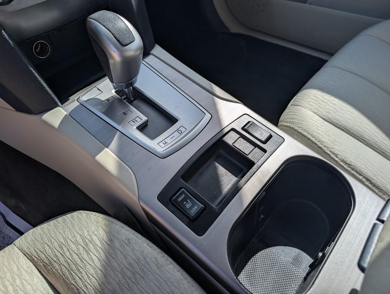 Subaru Legacy 2.5i 2012