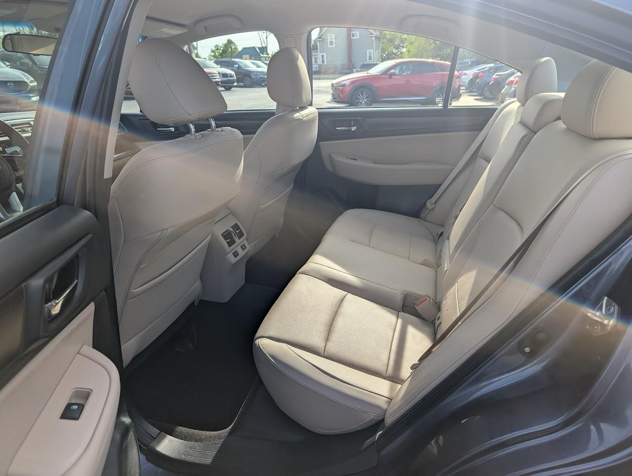 Subaru Legacy 3.6R Limited 2015