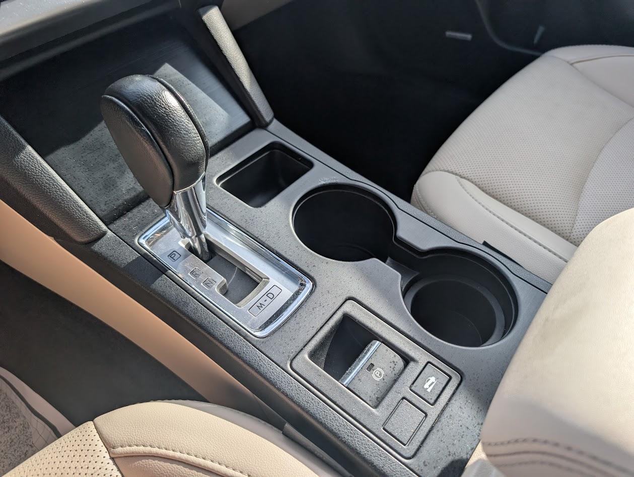 Subaru Legacy 3.6R Limited 2015