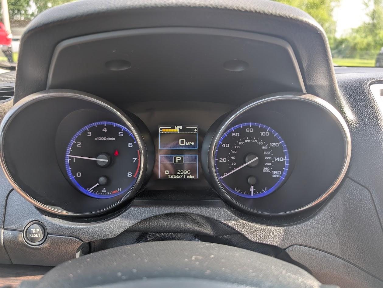 Subaru Legacy 3.6R Limited 2015
